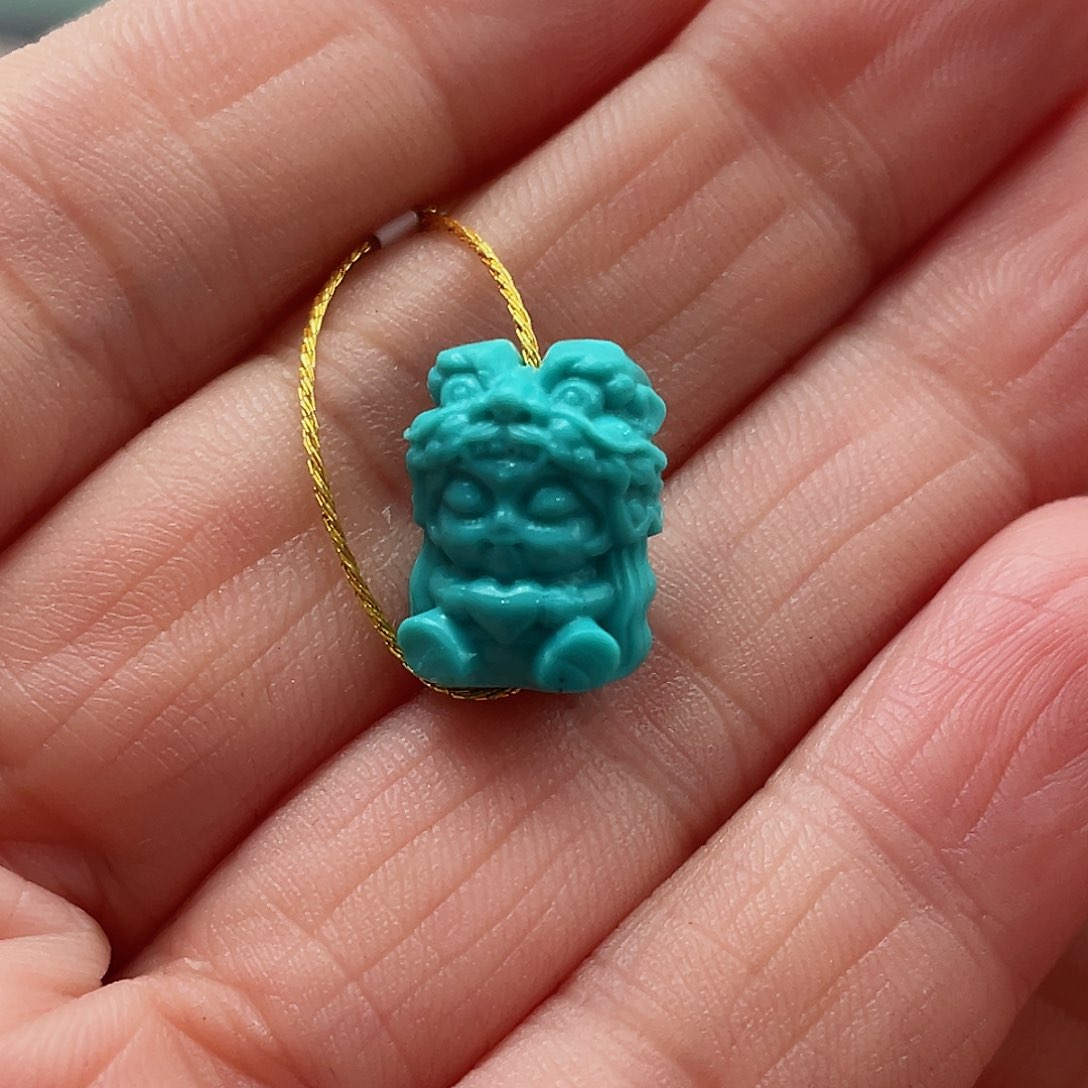 绿松石颈饰未镶嵌