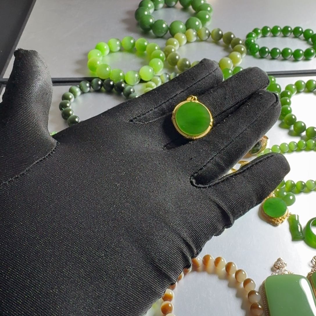 和田玉（碧玉）合金颈饰