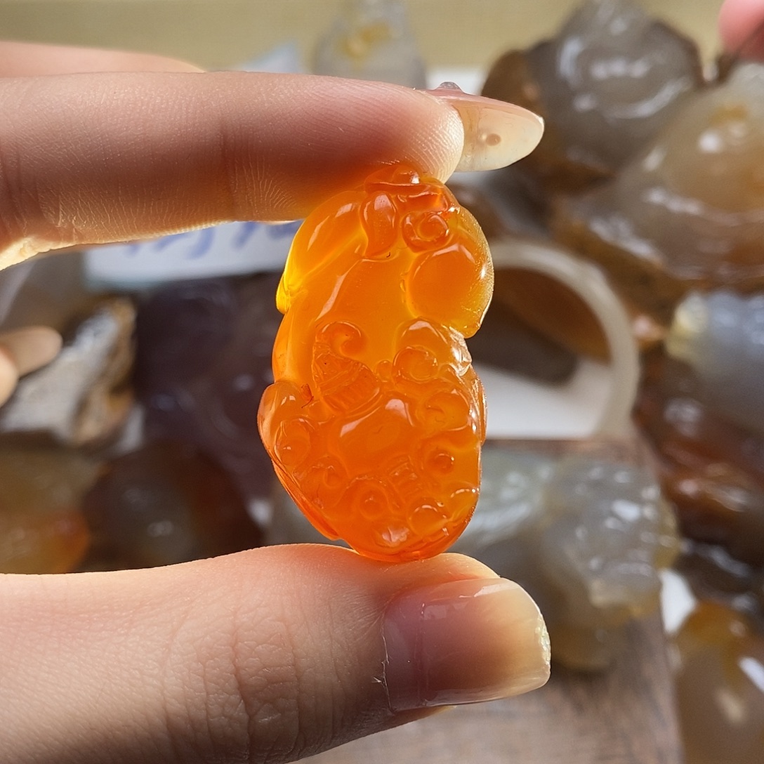 玛瑙/玉髓未镶嵌颈饰