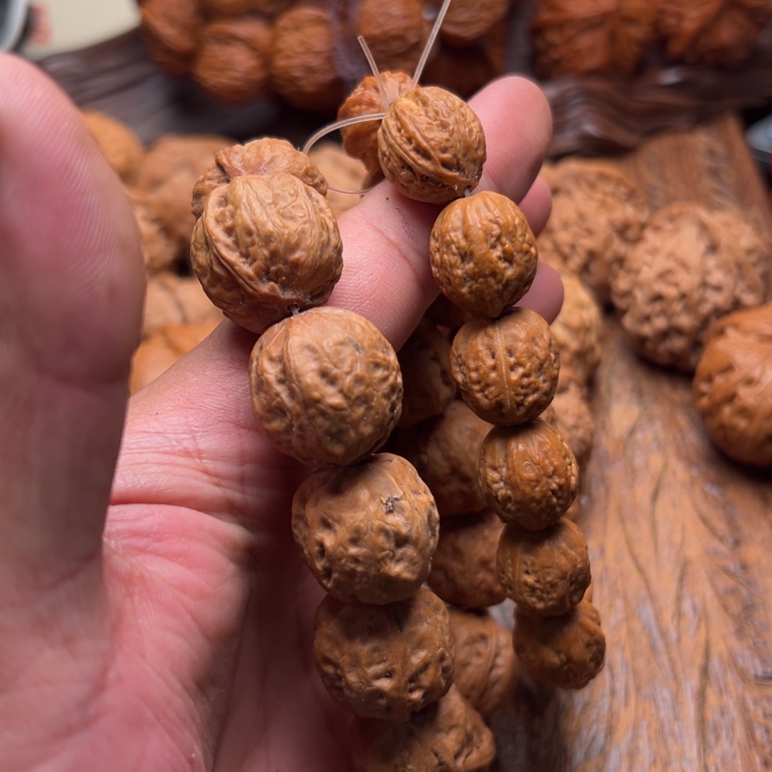 文玩核桃把件李*宁秋子