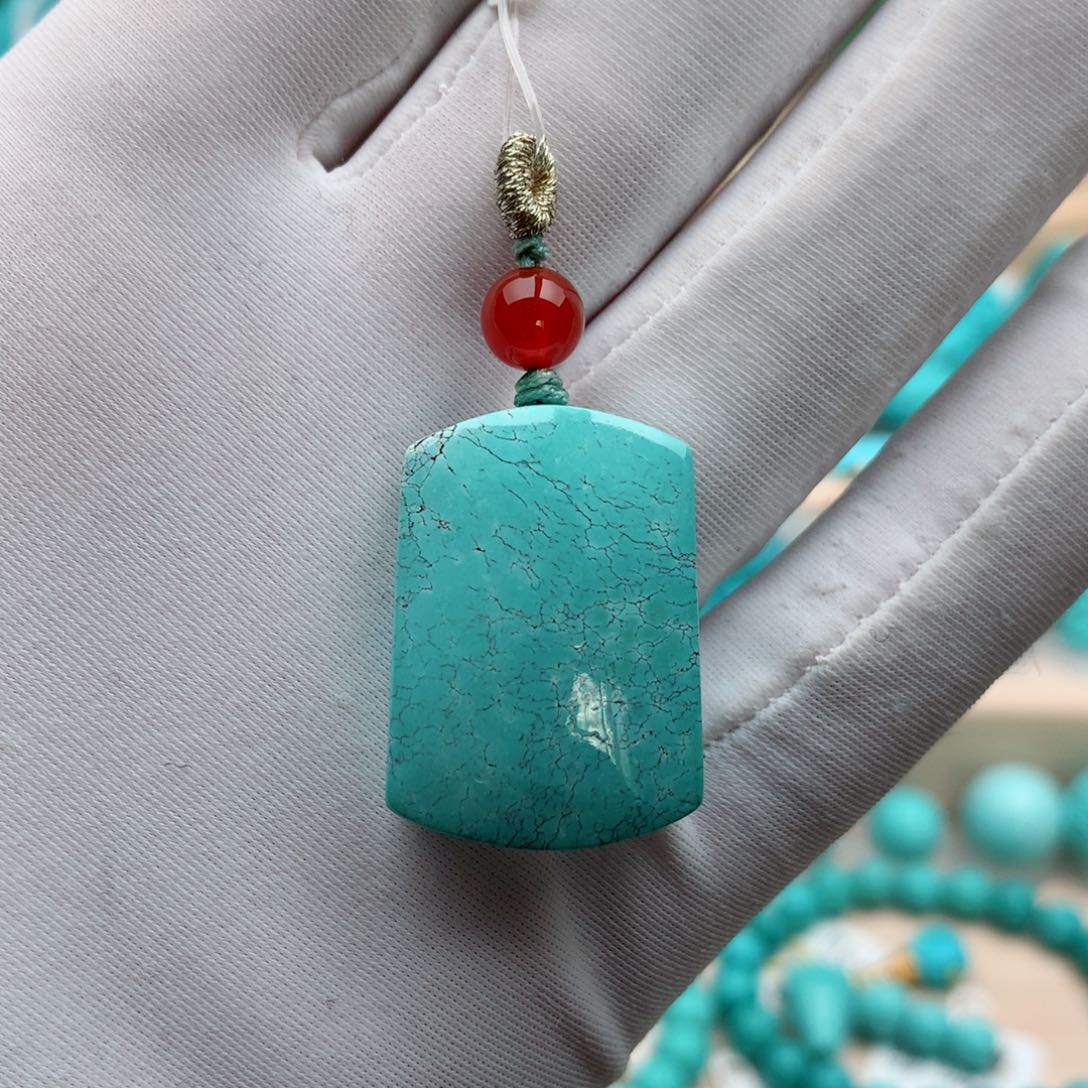 绿松石珠宝奇石未镶嵌重：10克