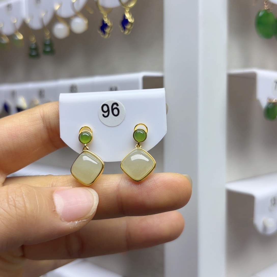 银S925镶嵌和田玉耳饰