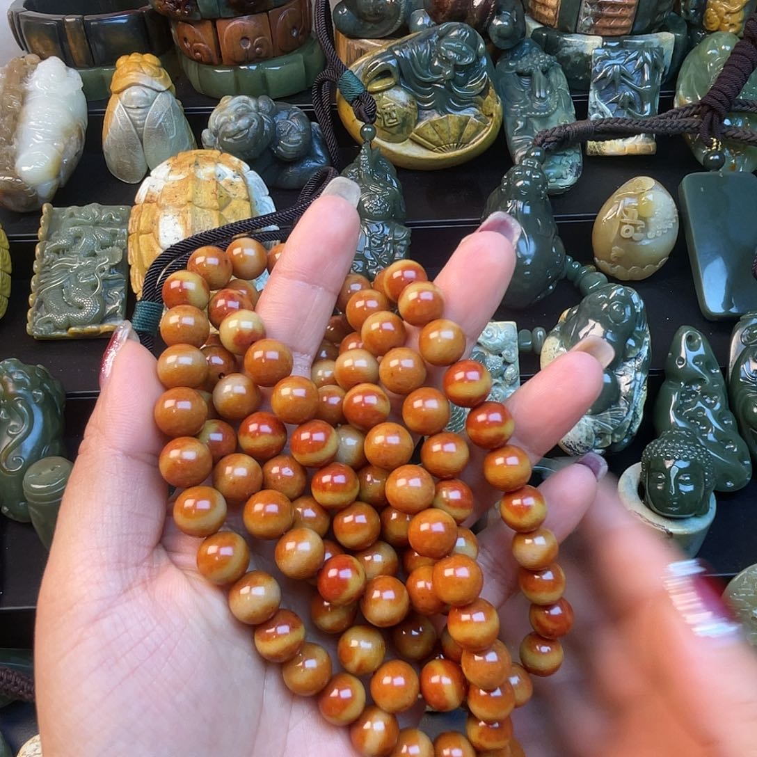 透闪石质玉未镶嵌手链