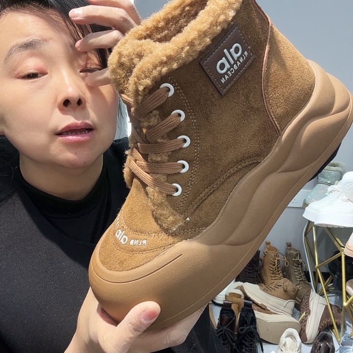 月***弯966-3驼色3777777777777