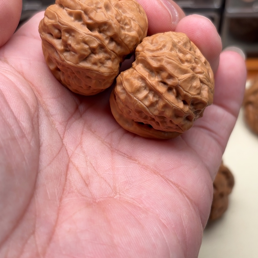 文玩核桃把件蛤蟆头