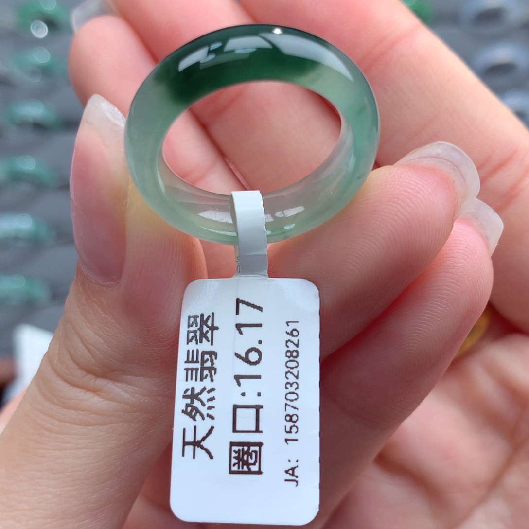 翡翠戒指未镶嵌天然