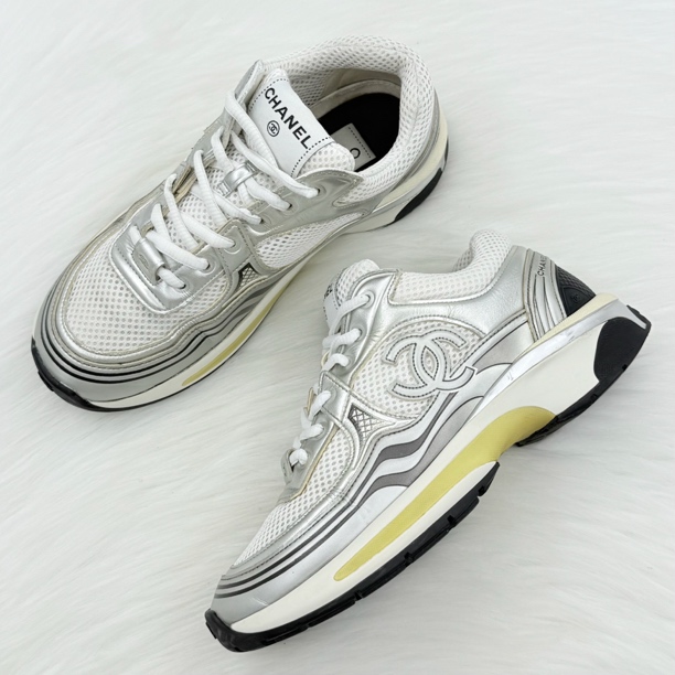 95新 Chanel/香奈儿 银角大王·运动鞋 37.5码 公价1w j7142