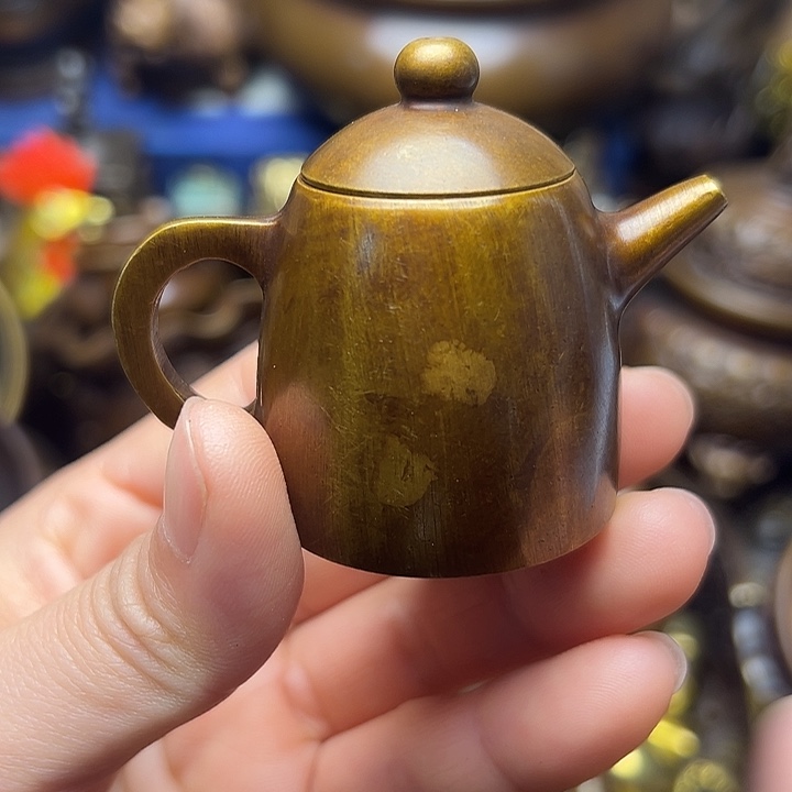 铜器摆件老王直播间