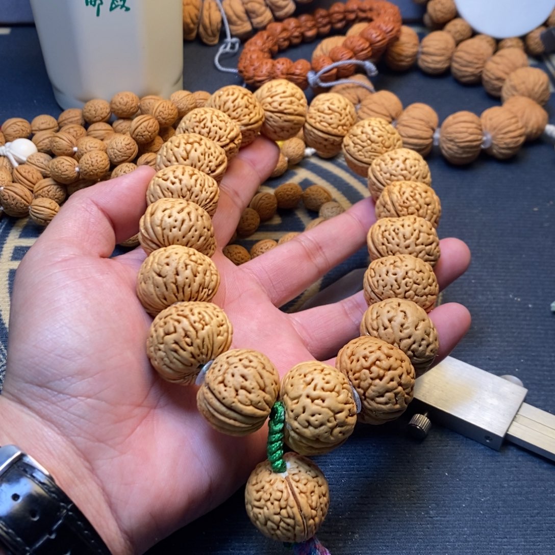 桃核吊坠佐****冲25磨盘桃核