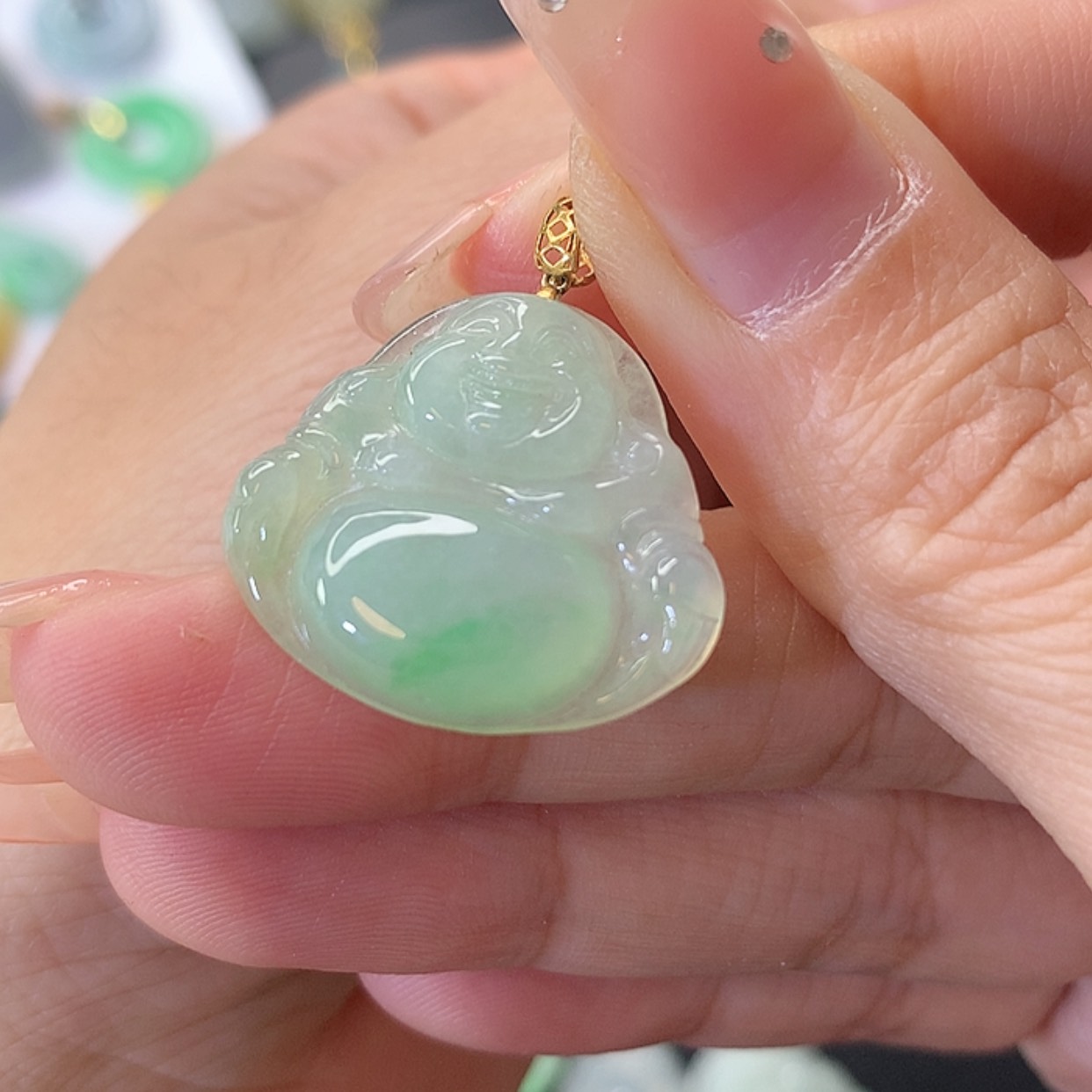 【闪购商品】翡翠吊坠(赠链)18K金镶嵌