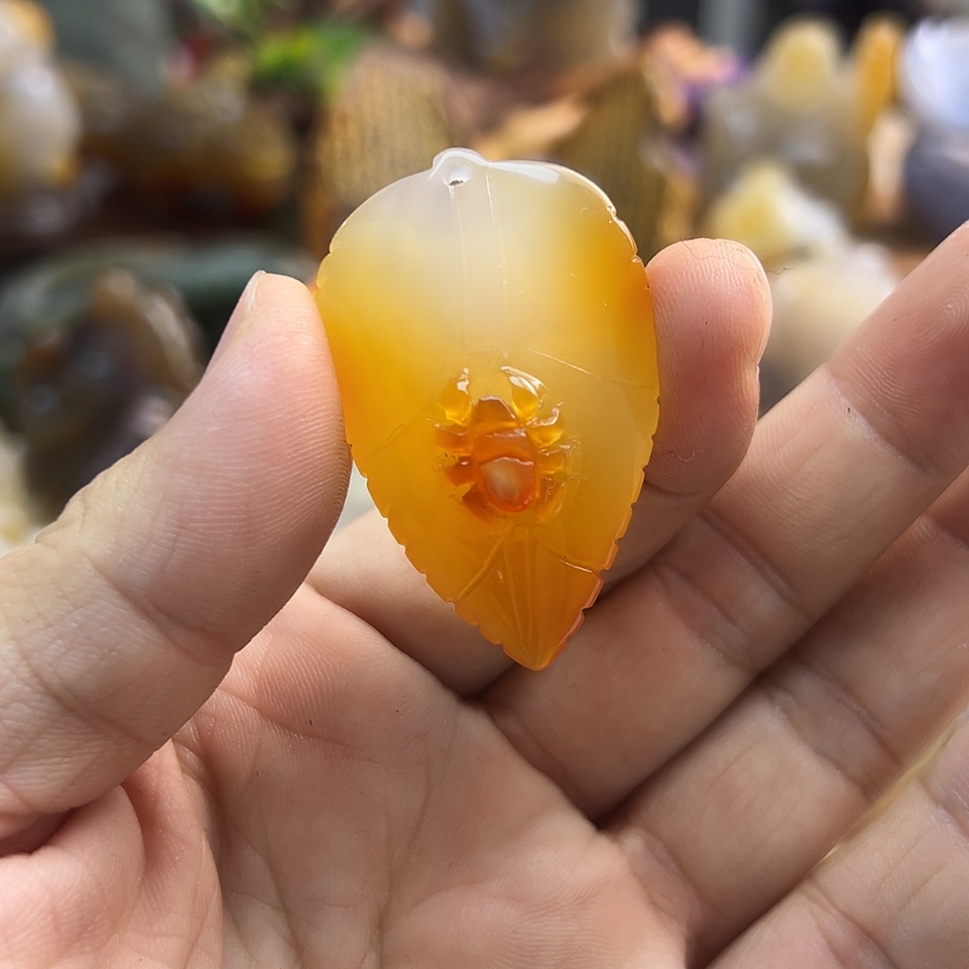 玛瑙/玉髓未镶嵌颈饰