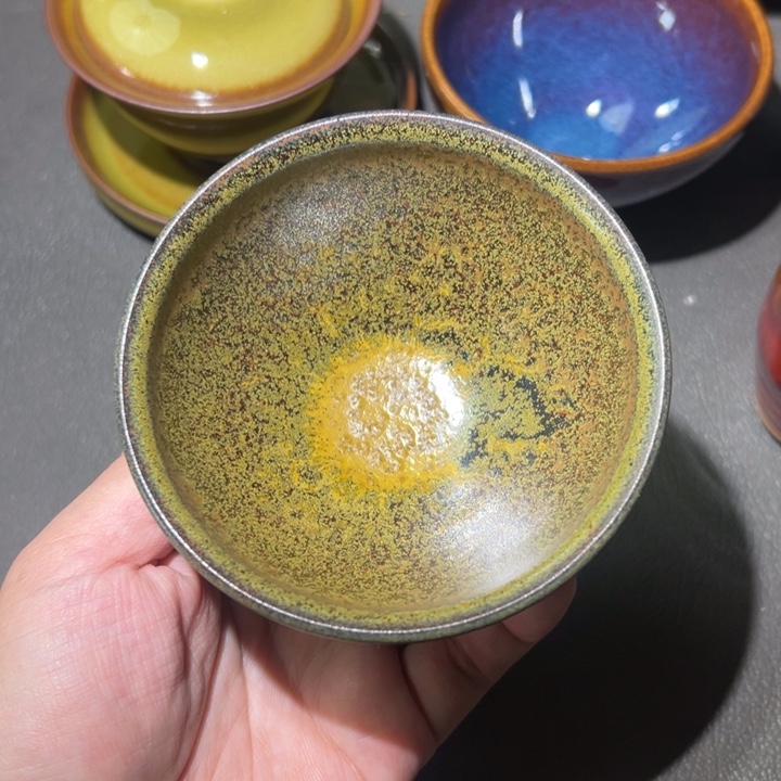 茶盏这个时候才开始准备好