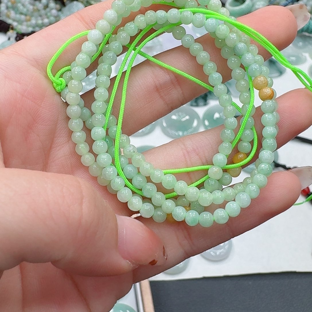 翡翠未镶嵌毛衣链多样性发其一