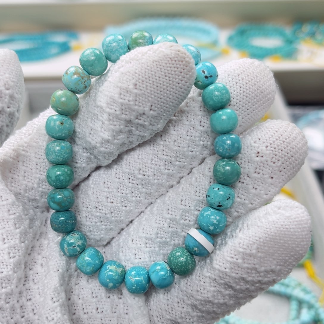 绿松石绿松石未镶嵌