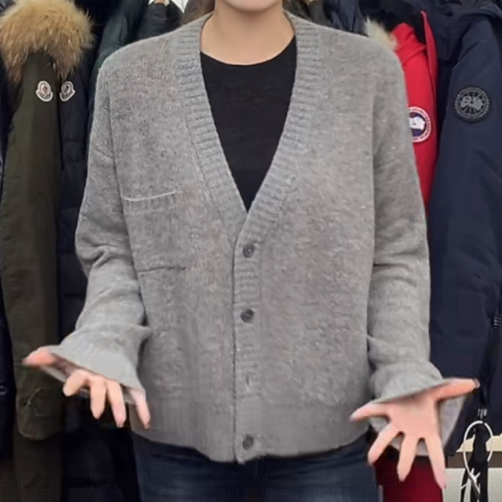 99新 Prada/普拉达 HZ二手奢侈品普拉达 灰色开衫 h960