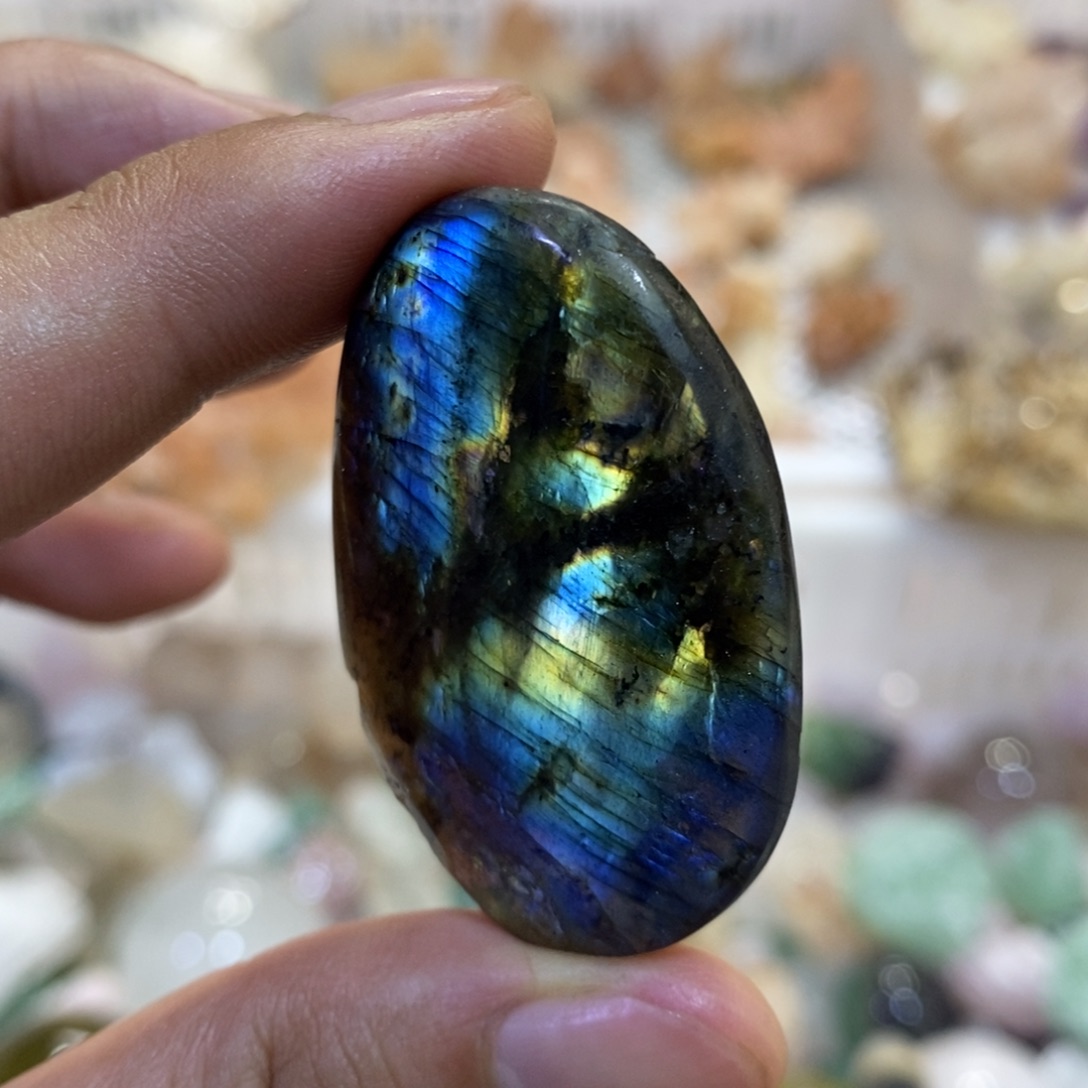 未镶嵌珠宝半成品水晶