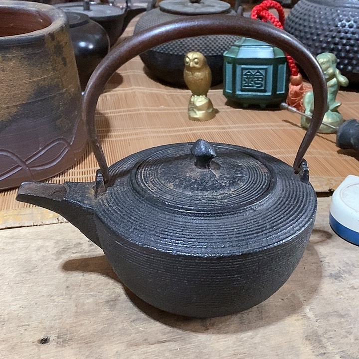 壶……………………………………………..