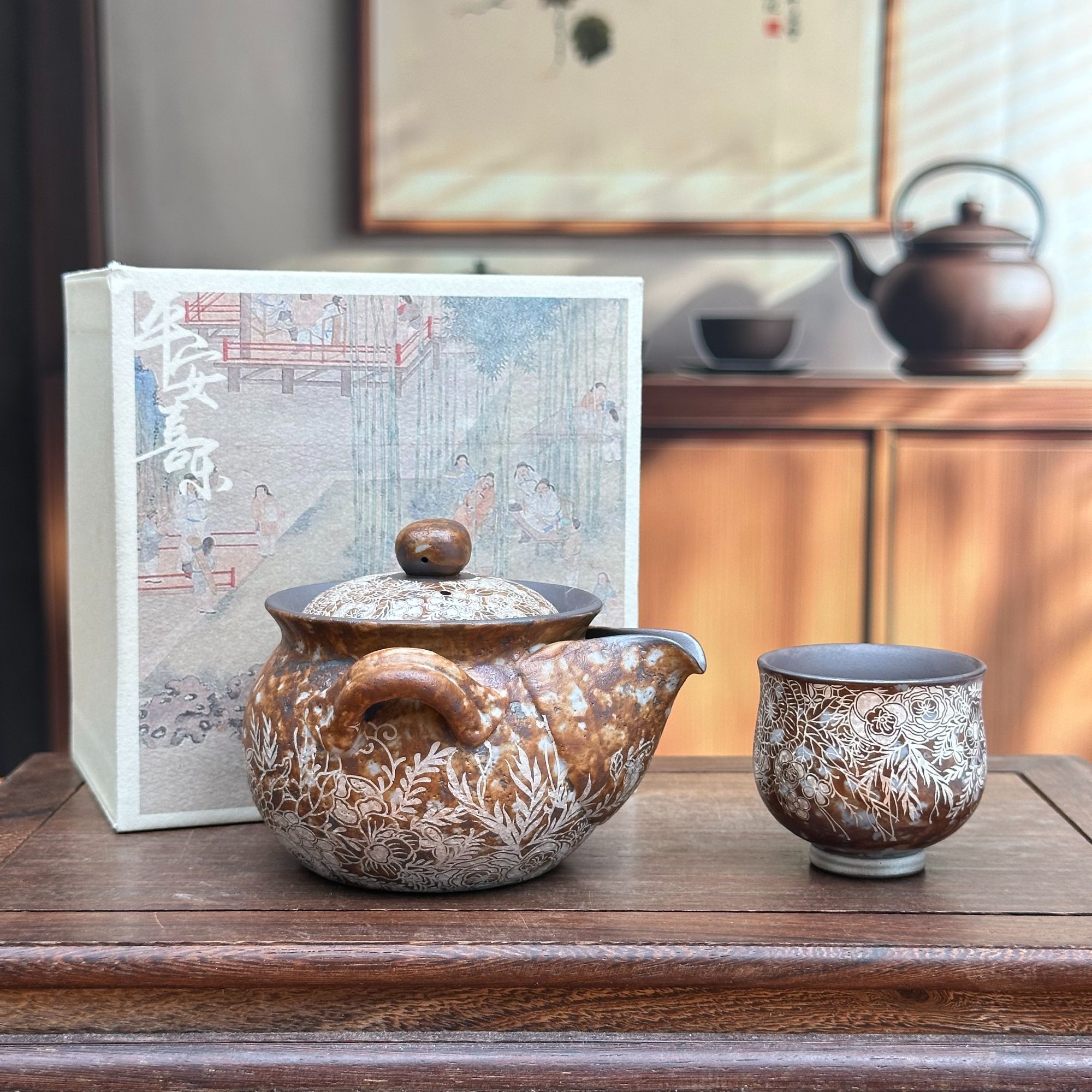 ZH3460-老岩泥沉香繁花手抓壶+老岩泥繁花沉香杯