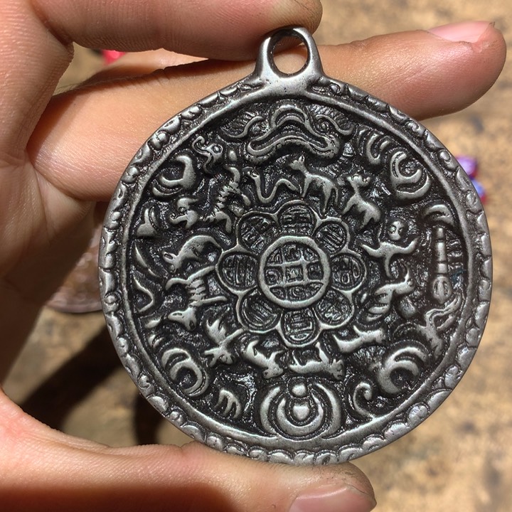 琉璃颈饰铁**夫喜欢的朋友