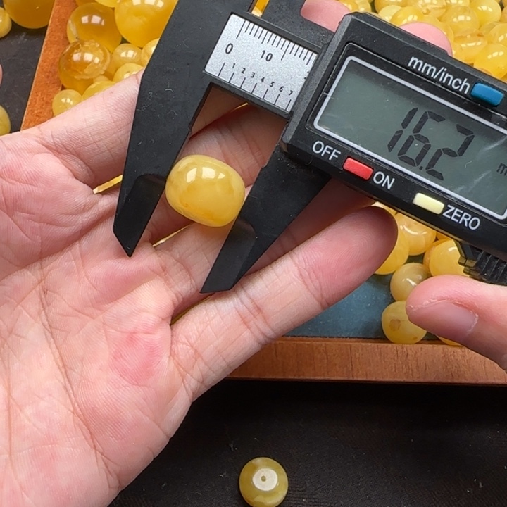 蜜蜡未镶嵌珠宝奇石天然257