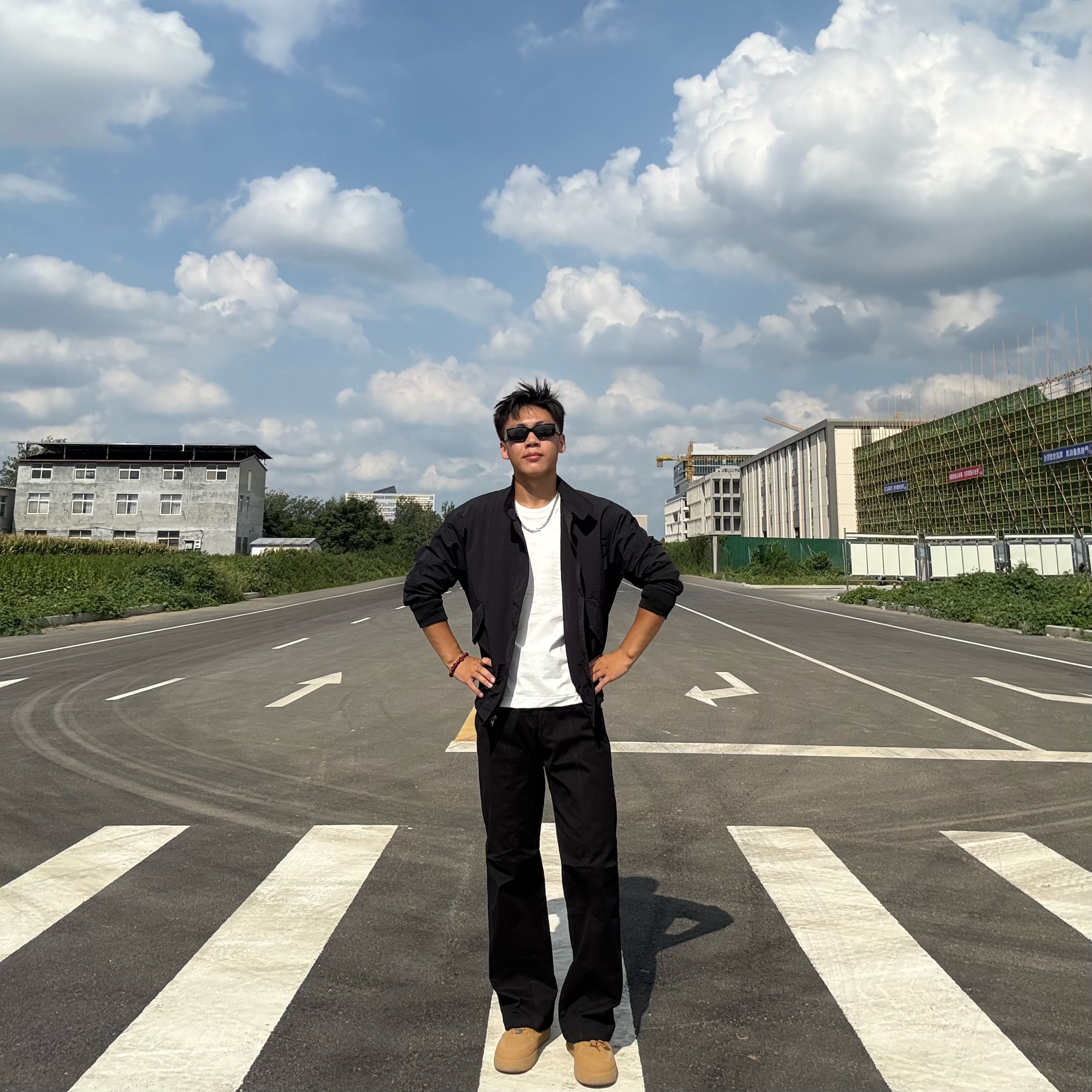 【ST】秋季简约中缝设计休闲裤碳素磨毛斜纹棉男百搭直筒纯色裤子