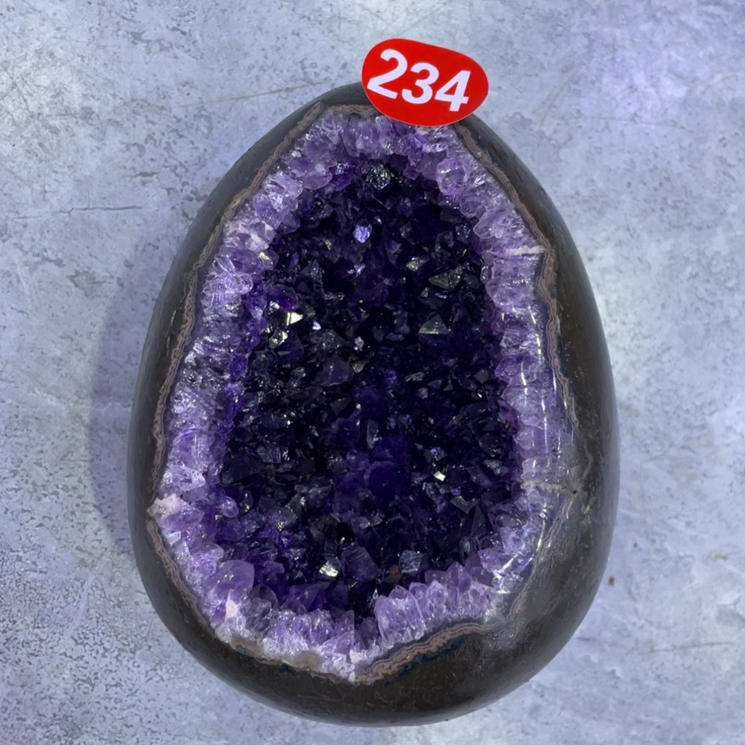 紫晶大型摆件（非配饰）未镶嵌