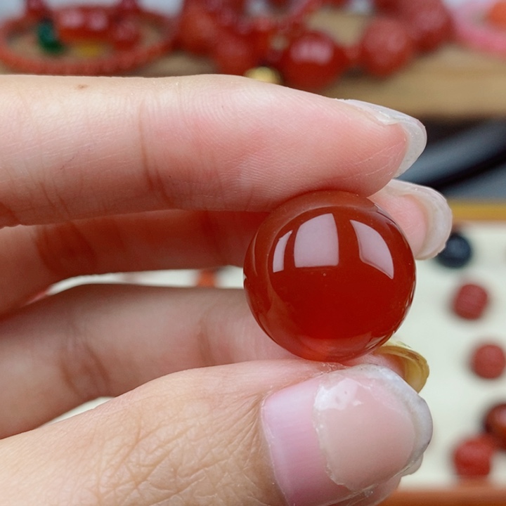 福***至玛瑙/玉髓未镶嵌颈饰