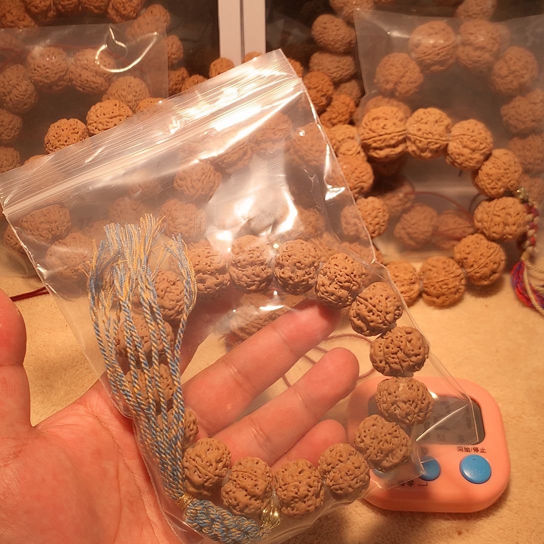 金刚菩提吊坠南***.10。      