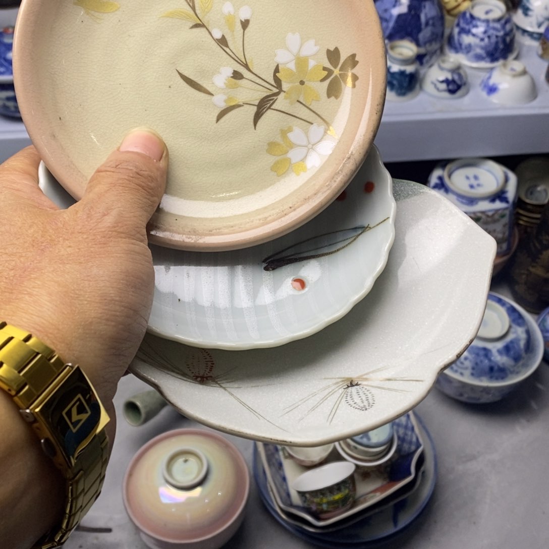 瓷片飞向更美好世界和自己心