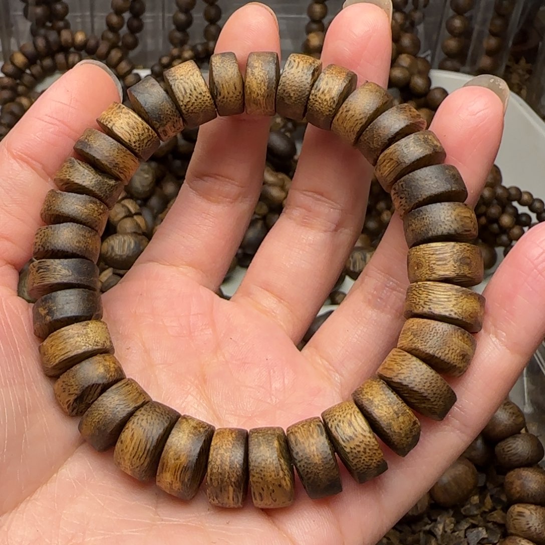 沉香手串单圈1.2规格14.8克乌身