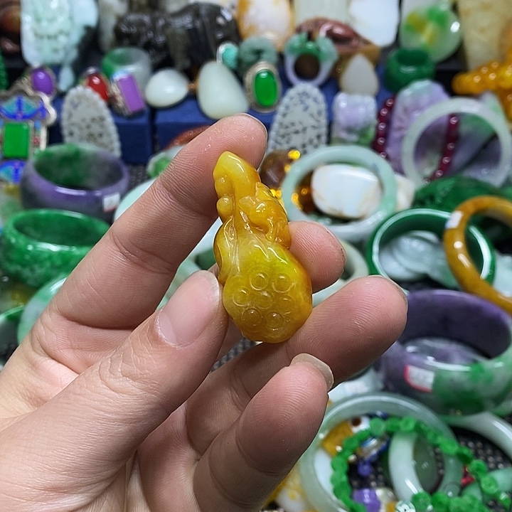 颈饰未镶嵌翡翠官方正规军回血放漏