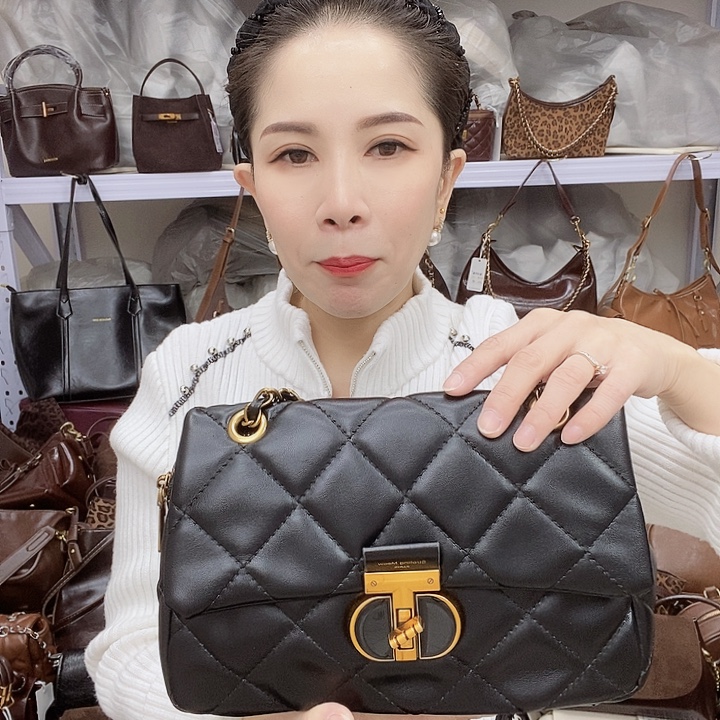 蚕丝小牛剖层皮革PU