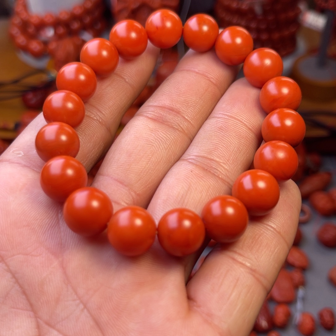 风***画南红玛瑙未镶嵌保山精工圆珠手串