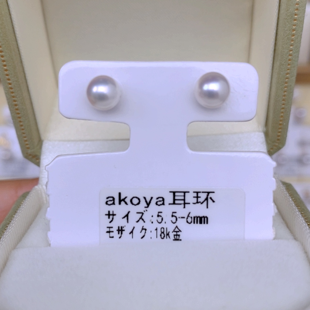 海水珍珠耳饰18K金镶嵌