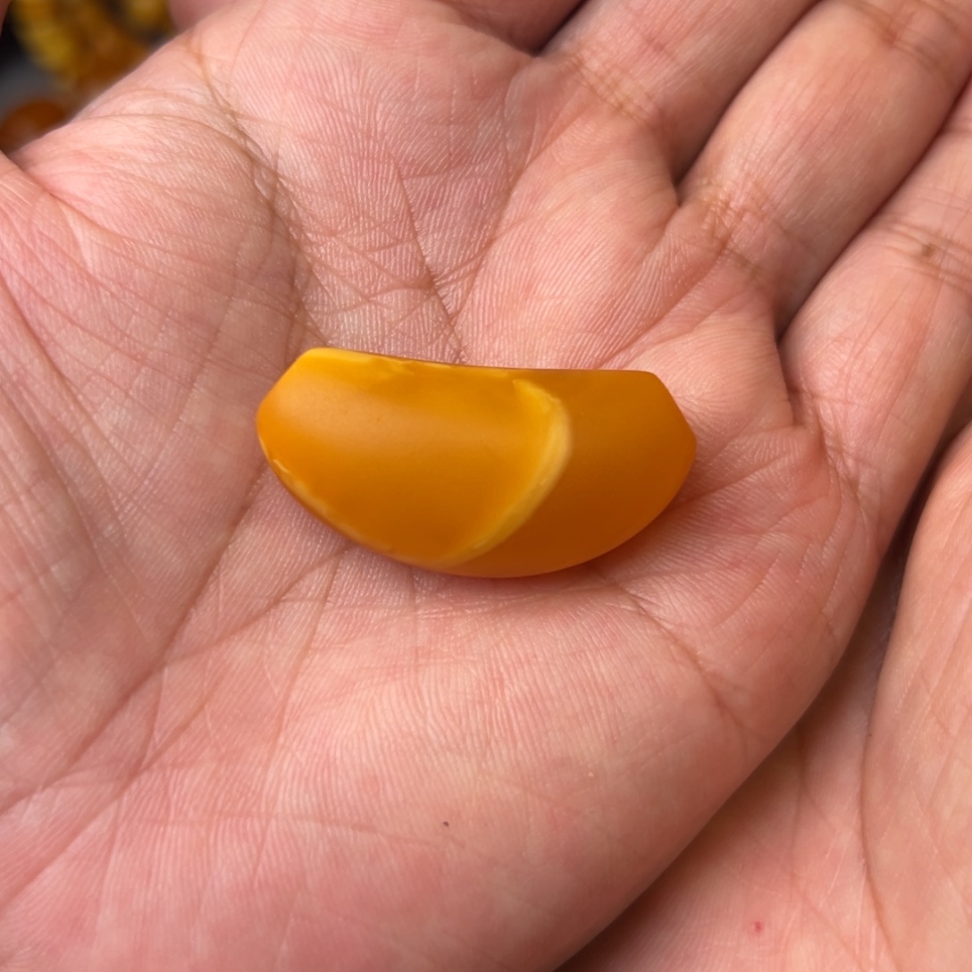 蜜蜡未镶嵌吊坠(不含链)