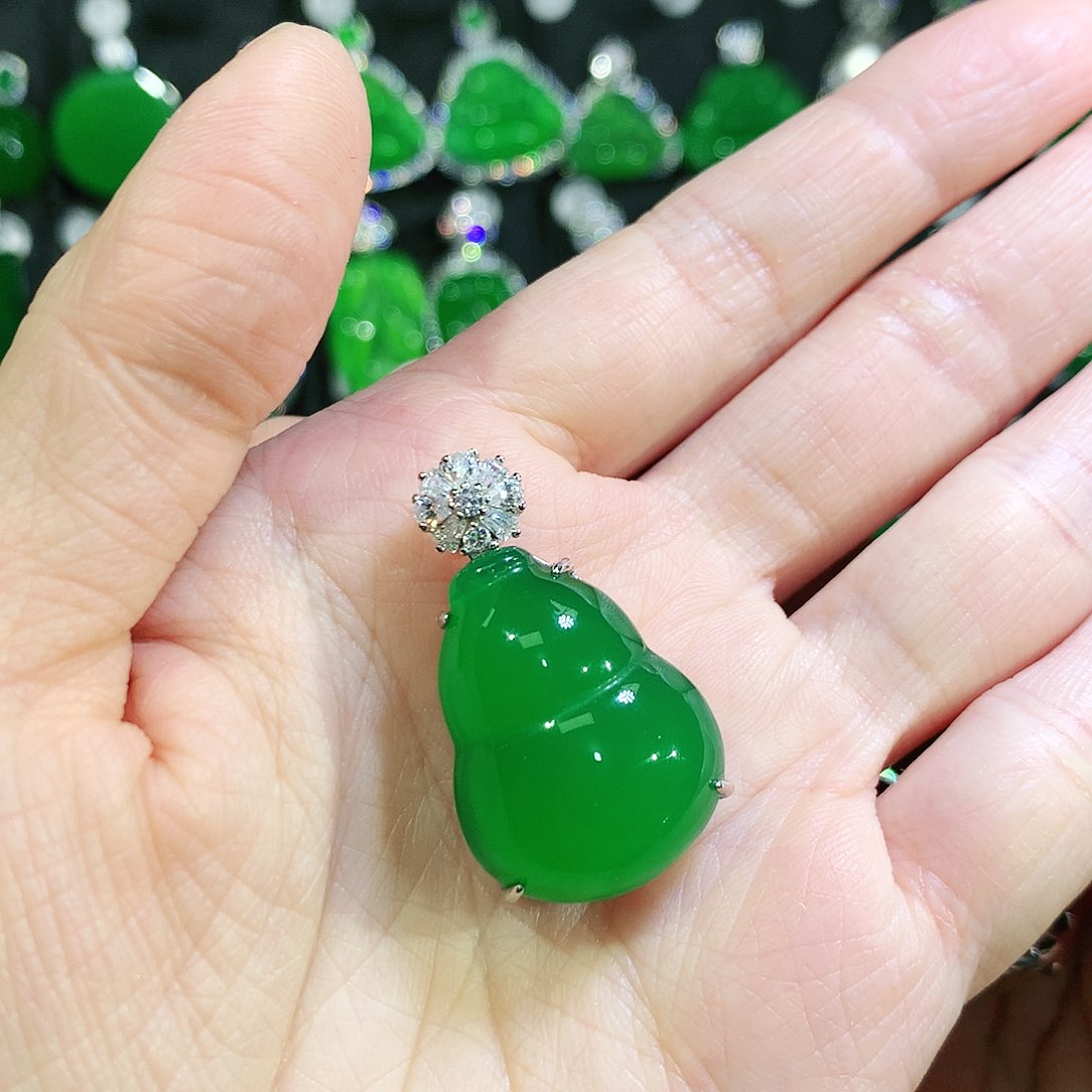 玛瑙/玉髓颈饰银S925镶嵌