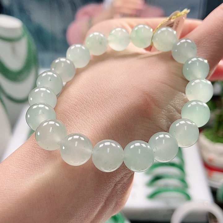 石英质玉手串未镶嵌天然A货非洲翠手镯