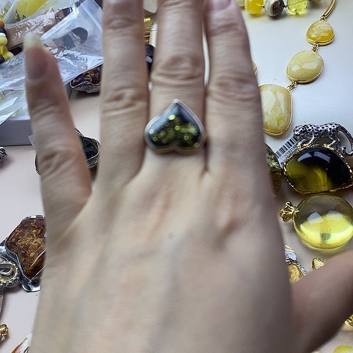 琥珀未镶嵌戒指绿花珀爱心戒指
