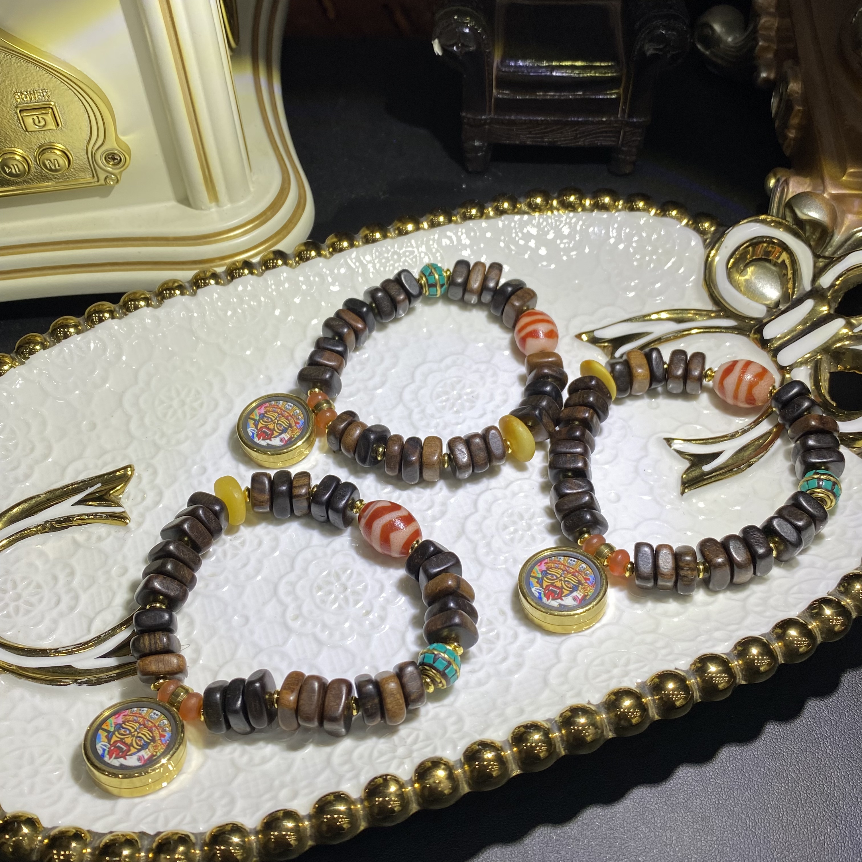 B731-扎基拉姆唐卡手绘吊坠手串单圈设计款-多样性发其一