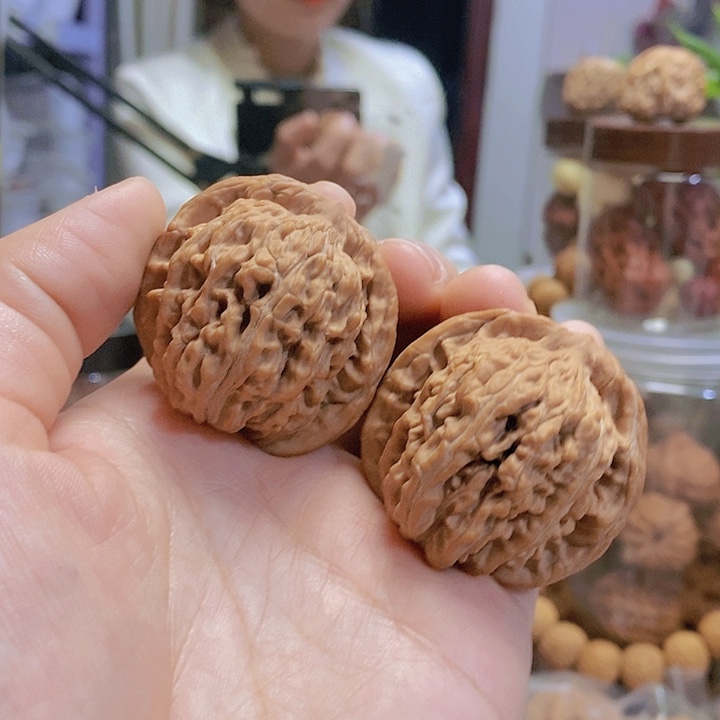 【闪购商品】文玩核桃把件41四座楼