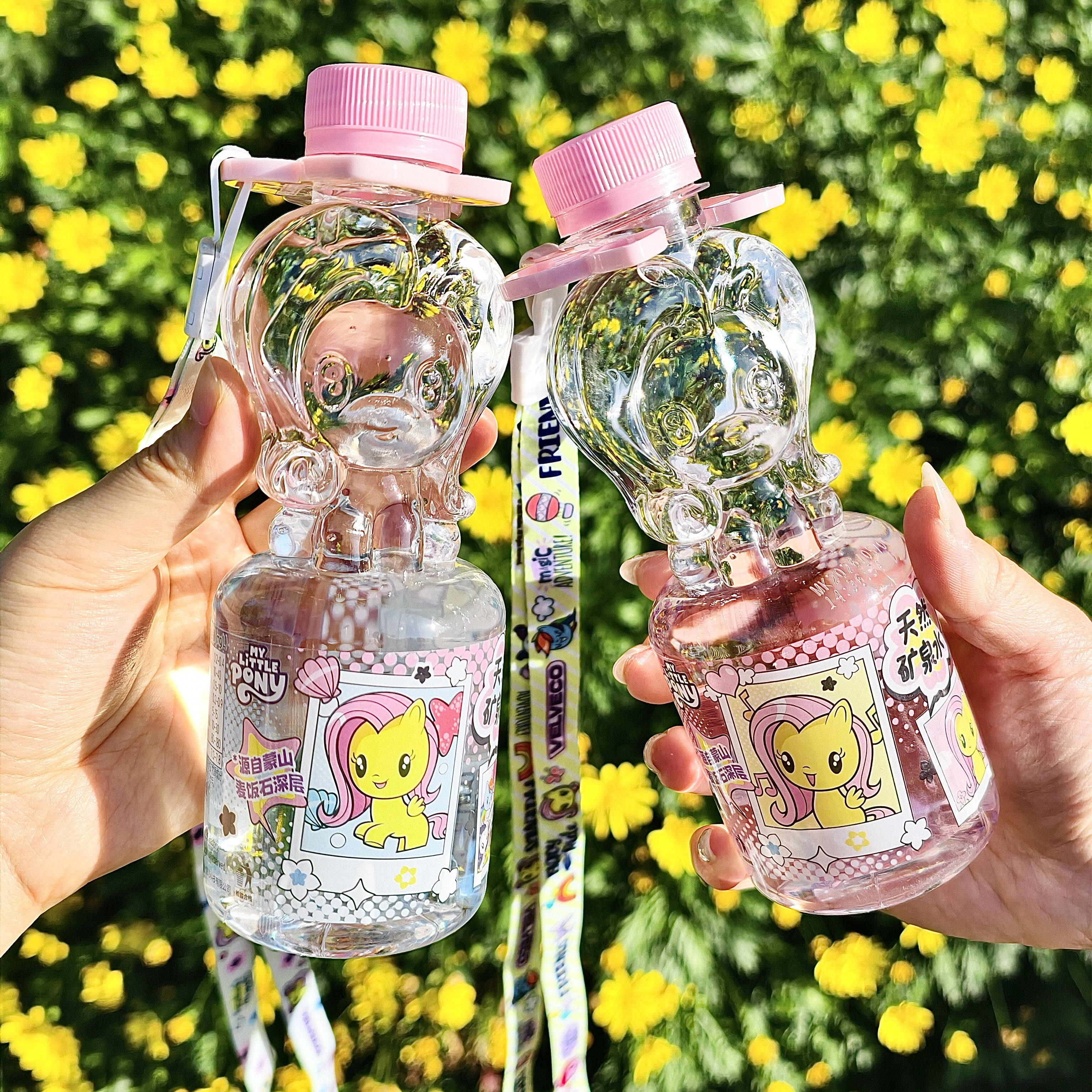咔咔番 VELVECO-小马宝莉天然矿泉水（豆豆眼背带款）330ml