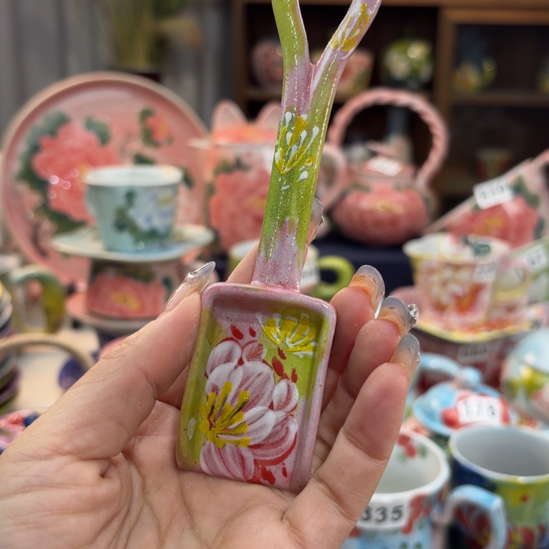 瓷片我不敢看电视我要