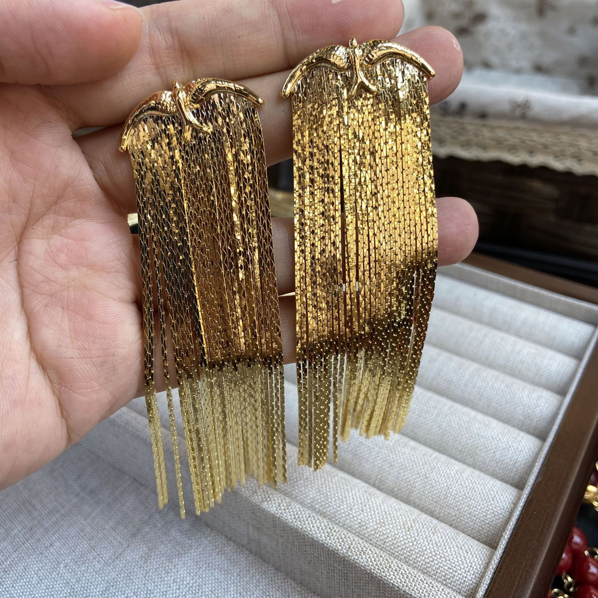 铜合金耳饰 飞鸟流苏长款派对耳环女轻奢小众高级耳钉夸张