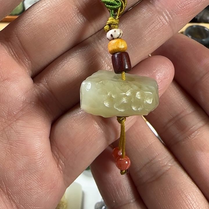 和田玉未镶嵌颈饰福利