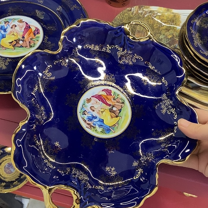 瓷片微瑕……………………………………