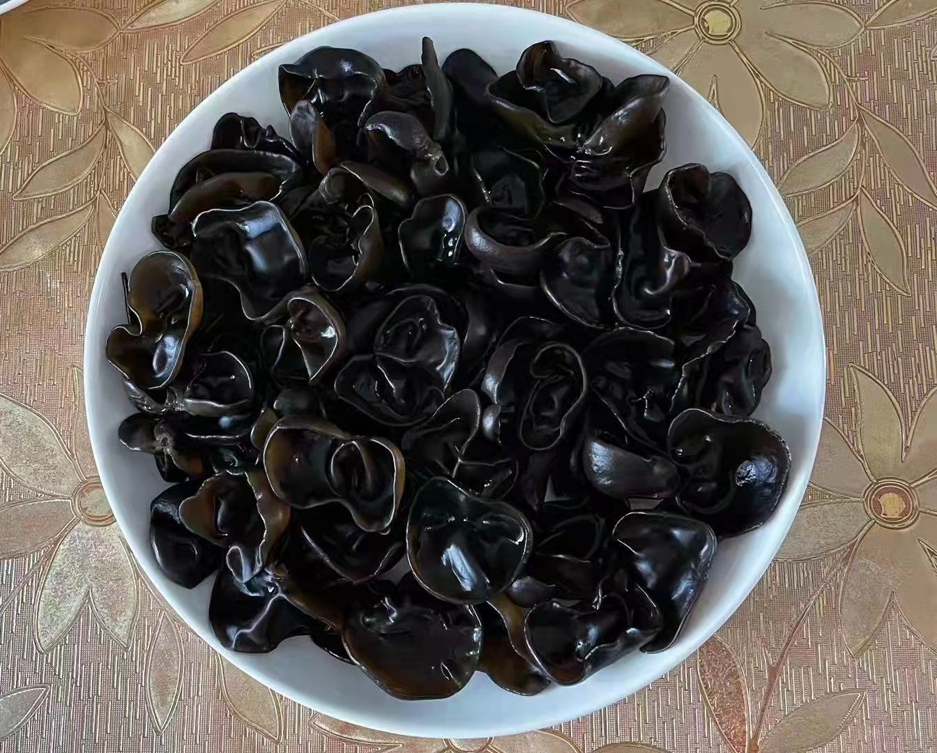 东北黑木耳肉厚饱满无沙无根干货