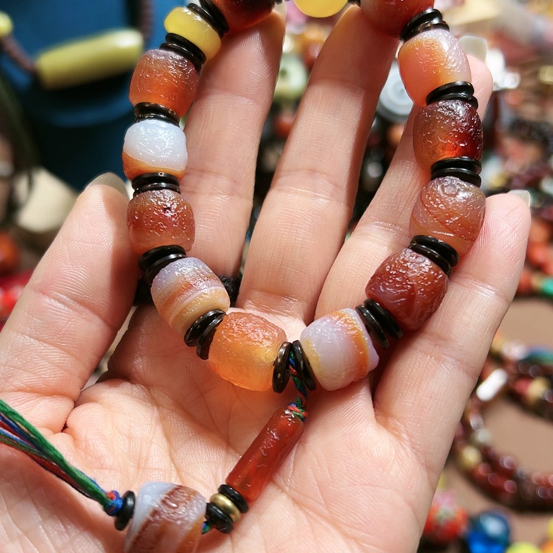 玛瑙/玉髓手串未镶嵌