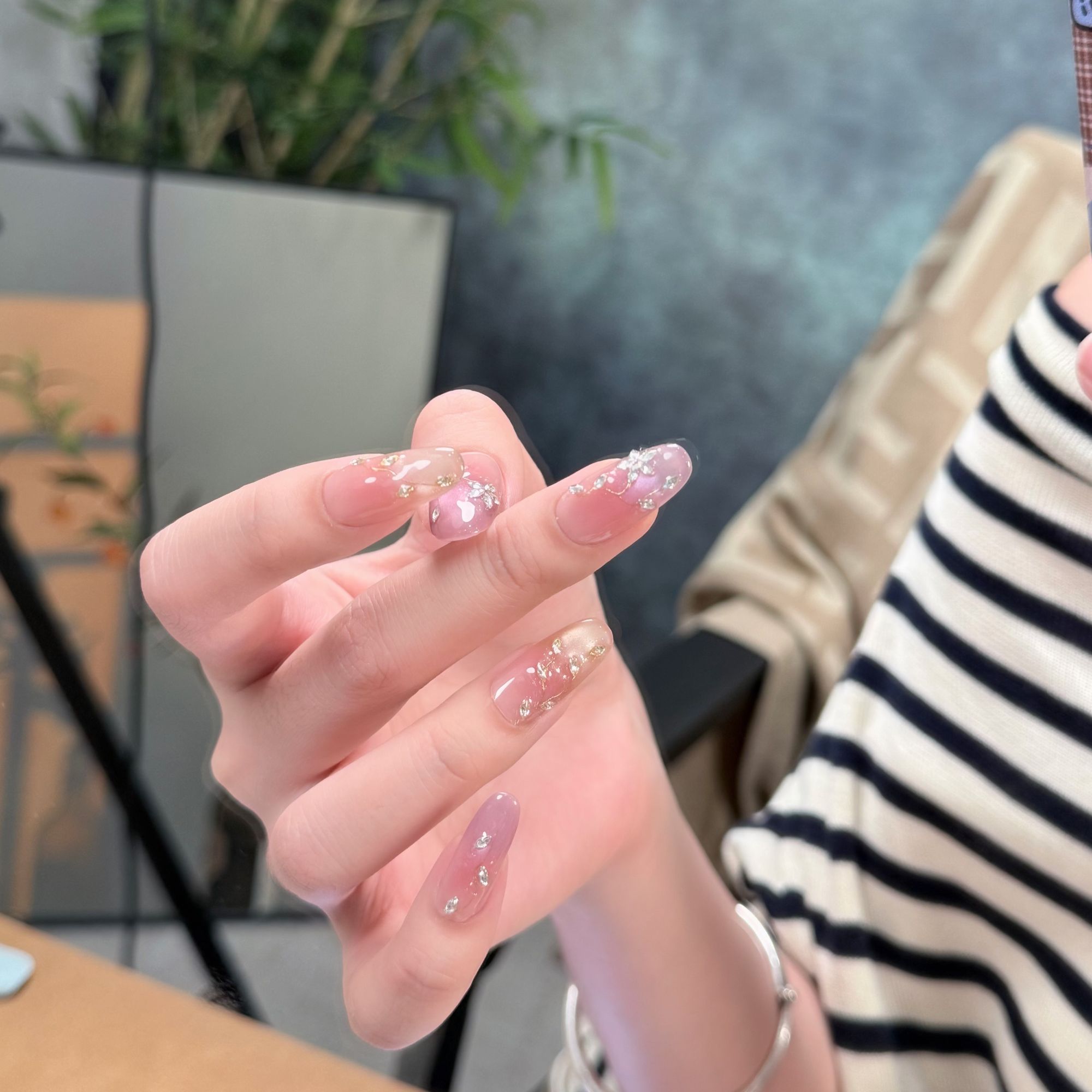 【葡萄藤】 纯欲裸色简约夏日猫眼气质纯手工穿戴甲