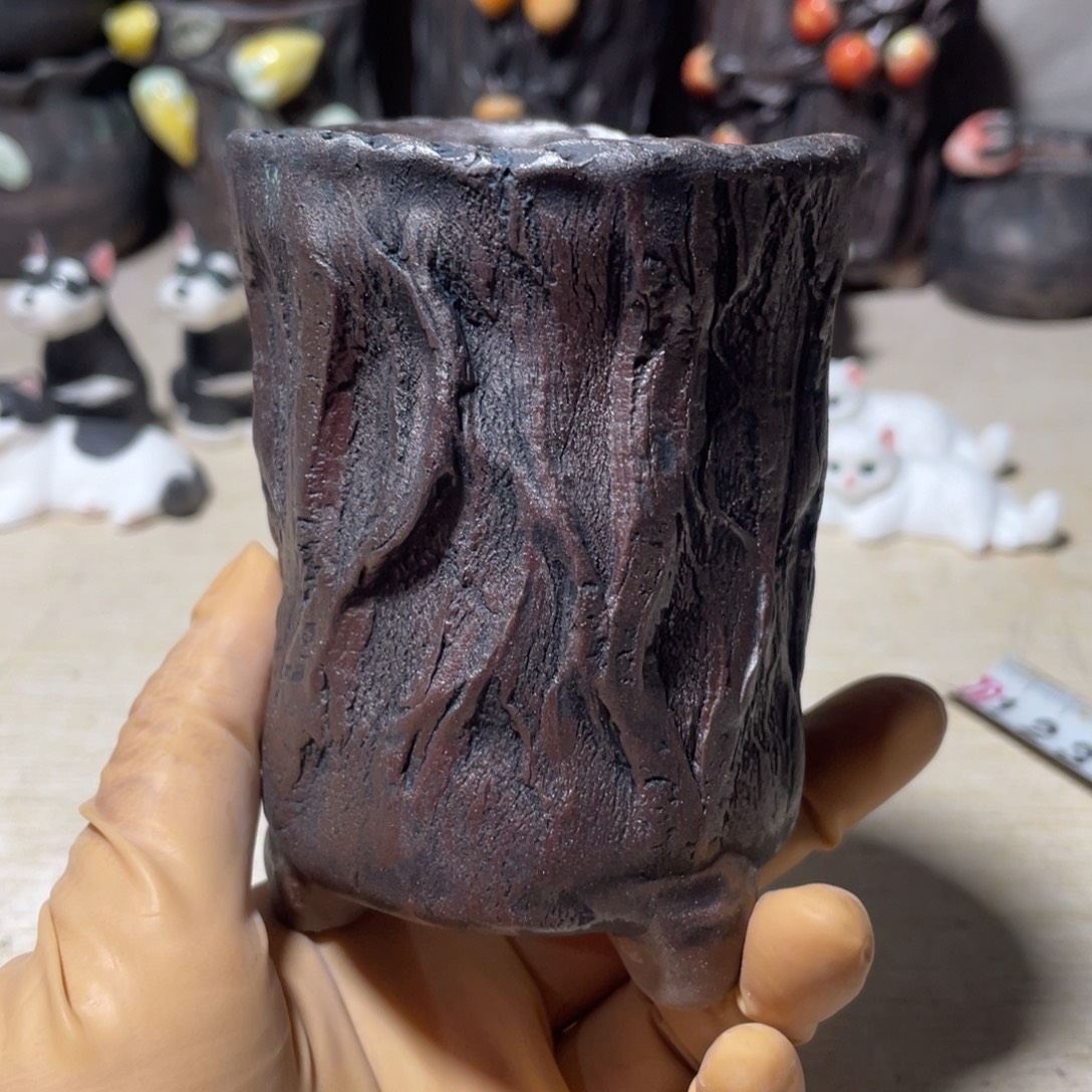 一个人在外面玩吗