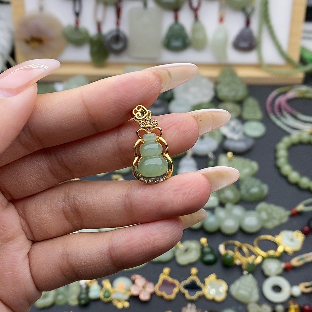 和田玉吊坠(不含链)银S925镶嵌